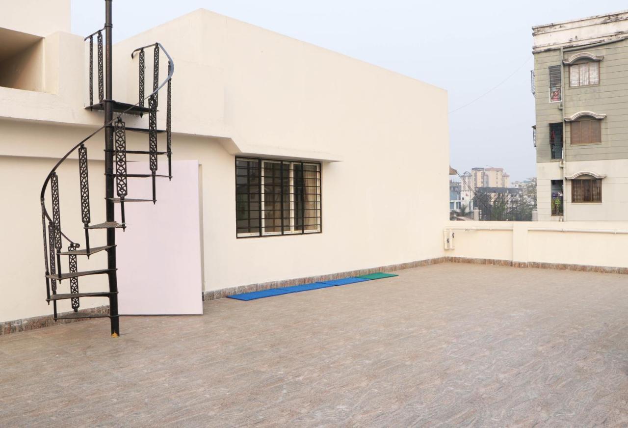 Radharani Apartment Calcutta Extérieur photo
